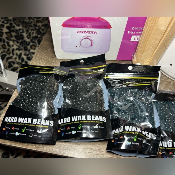 White Wax Warmer with 6 new bags of hard wax beans - Picture 4 of 8